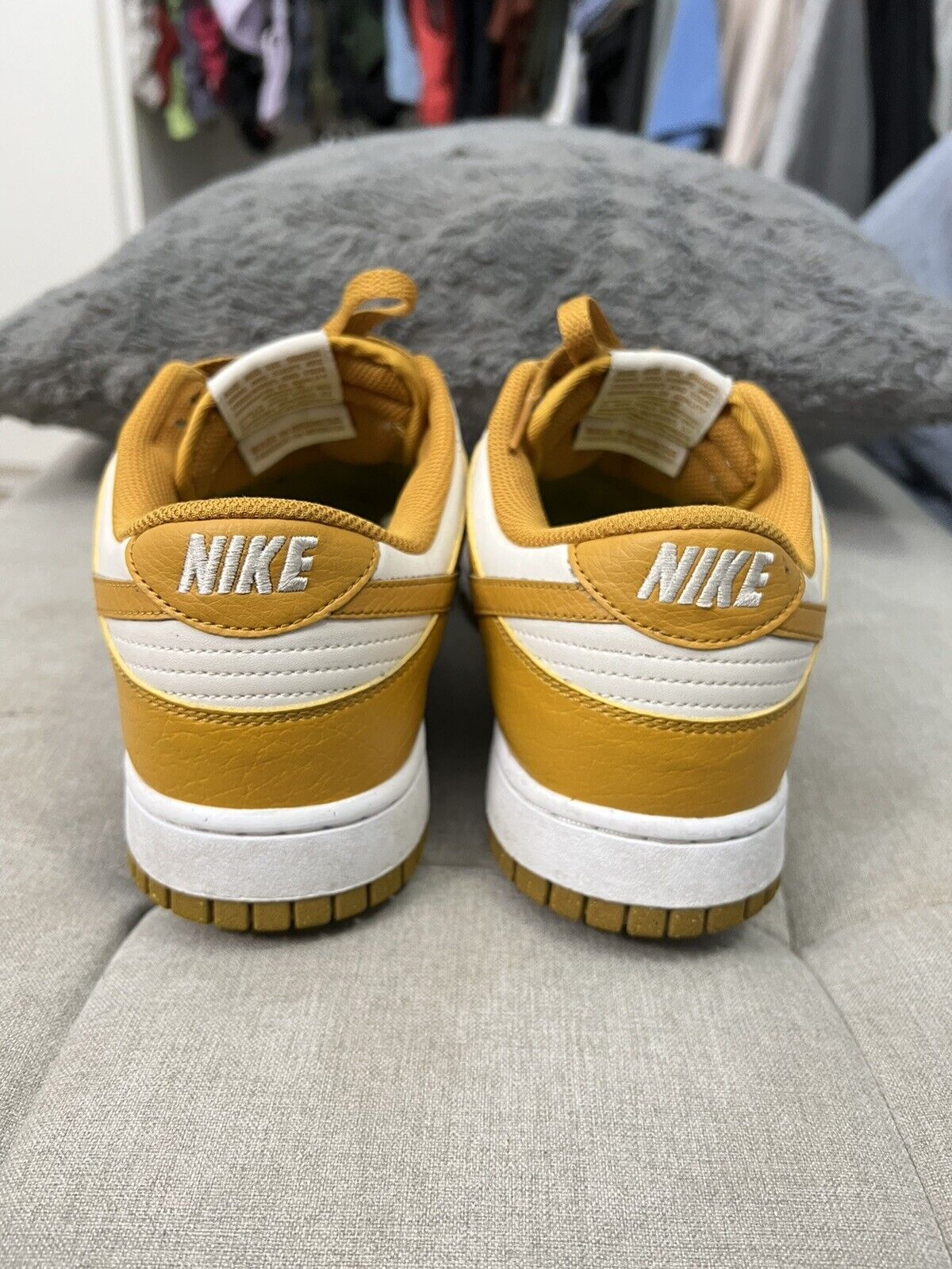 Nike ナイキ レディース スニーカー 【Nike Dunk Low】 サイズ US_12W(29cm) Celestial Gold Suede  スニーカー