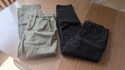 2 Pair GLORIA VANDERBILT Green Black Amanda Jeans Size 12  35 x 32'' Great!