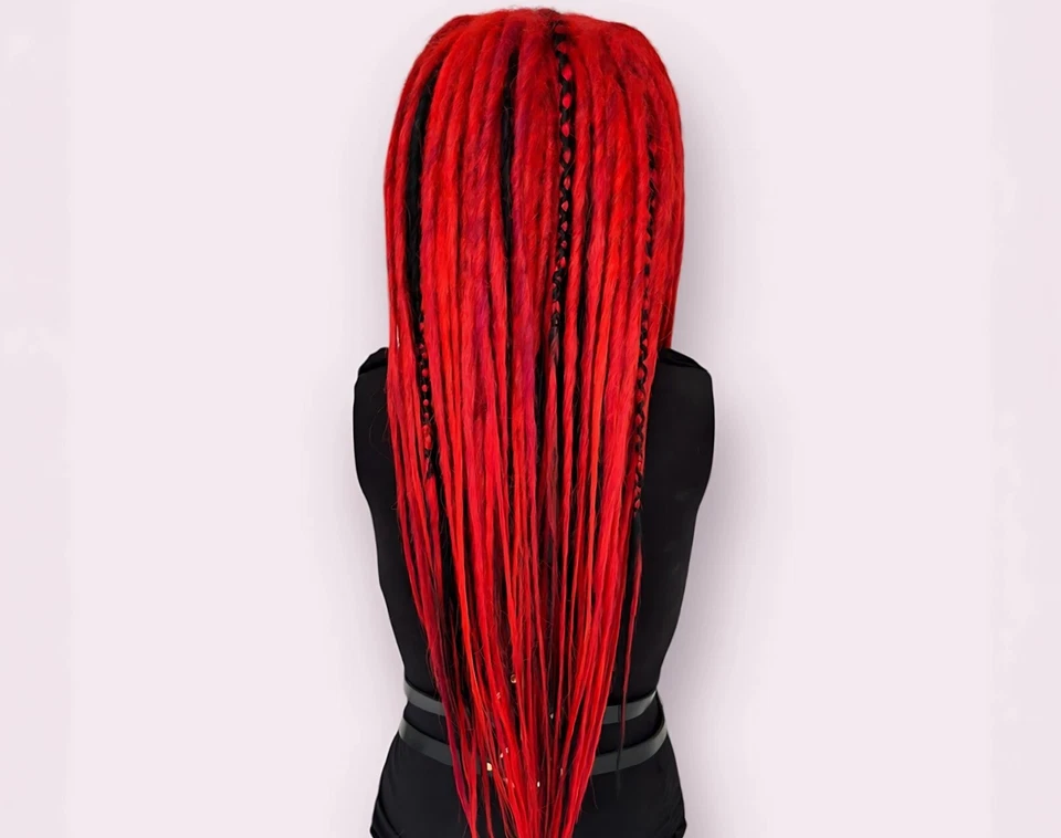 Peluca Locs de imitación negra y roja, peluca Dreadlock sintética con flequillo, hecha a mano y con estilo Foto 4 de 4