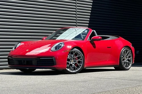 2024 Porsche 911 Carrera 4S Image 1 of 2
