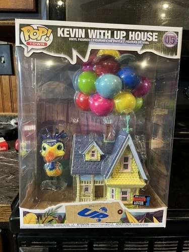 Funko Town Disney Pixar Kevin with Up House Fall Convention