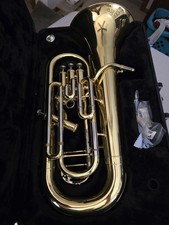 Jupiter JEP1020 Key of Bb Intermediate Lacquered Brass Body Euphonium w/ Case