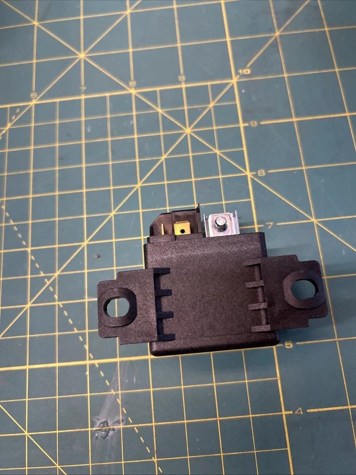 TYCO/TE Relay V23232-E0002-X007, 50AMP 24Volt DC Bosch 0332002250 24V - Image 3 of 4