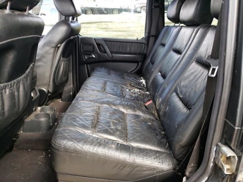 2002 MERCEDES G WAGON G500 CENTER WOOD TRIM AROUND RADIO ONLY - Picture 11 of 12