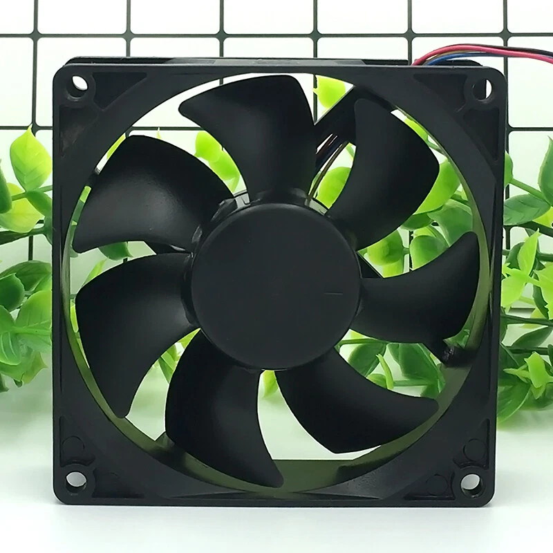 1PCS NEW AVC DS09225B12U 92*92*25MM 12V 0.56A 9CM 4Pin Cooling Fan Fast Shipping - Image 3 of 3