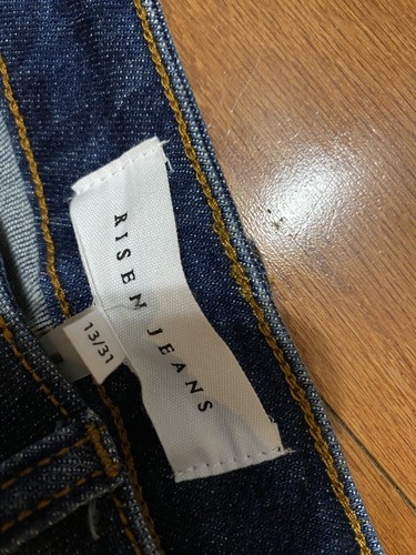 RISEN High Rise Boyfriend Women’s Jeans Size 13/31 Distressed New! NWT - Picture 5 of 6
