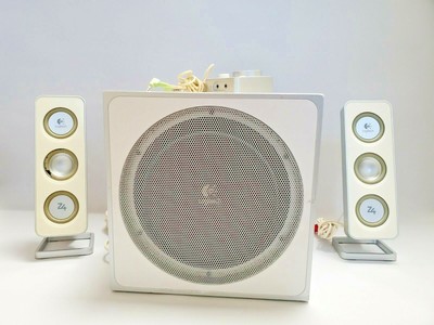 computer speakers with remote