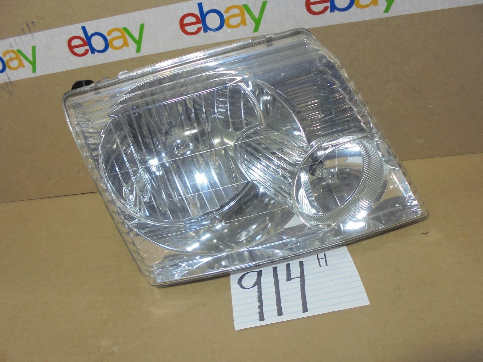02 03 04 05 Ford Explorer PASSENGER Side Headlight Used front Lamp #914-H