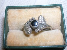 Sterling Silver 925 Ladies Ring Black Stone Leaf Design