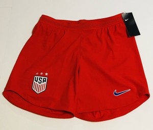 nike red womens shorts