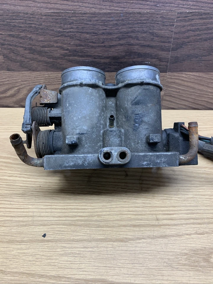 Camioneta Ford F150 F250 1988-1996 camioneta pickup 5,0 5,8 doble diámetro carrocería del acelerador OEM Foto 4 de 4