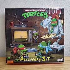 Neca Toon TMNT Accessory Set with Baby Turtles  NEW  Teenage Mutant Ninja Turtle