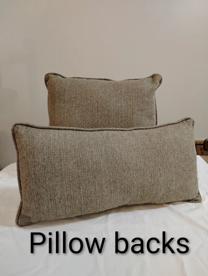 VTG Overstuffed Tweed Throw Pillows (2) with Clock Design & Plain Backs - Image 2 of 4