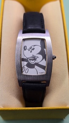 Vintage Mickey tank ミッキー タンク 腕時計 クォーツ Vintage Timex Disney Mickey Mouse Tank Watch 2007 80th Anniversary