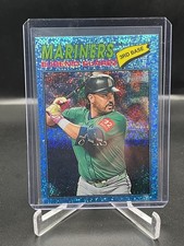 2026 Topps Heritage - Eugenio Suarez #29 Chrome Light Blue Sparkle Refractor