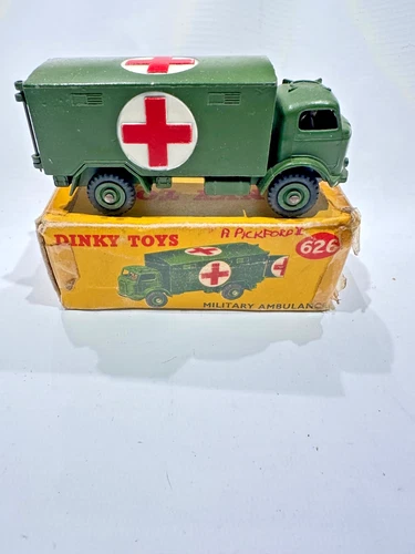 dinky toys meccano 626 military ARMY AMBULANCE  WAGON  near mint original boxed