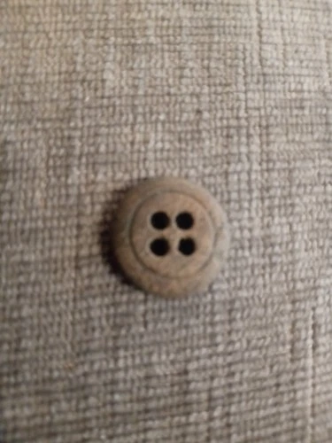 Civil War wooden button dug at Confederate camp near battle of Petersburg VA
