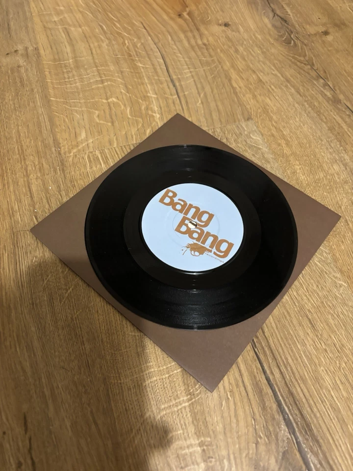 5 Minutes with The Arctic Monkeys 7’ Vinyl Record Rare BANGB71 - Image 4 of 4