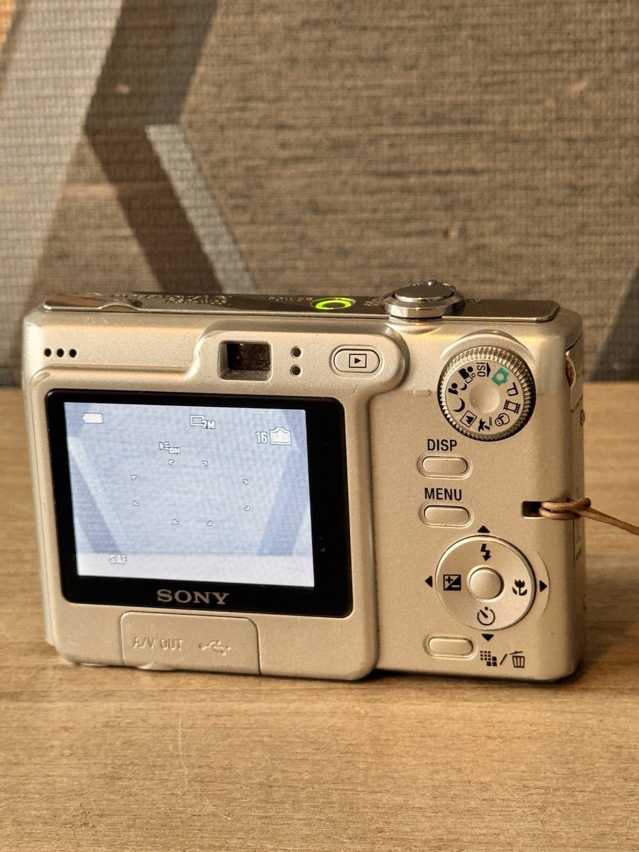 ソニー SONY Cyber-shot DSC-W35 SS5 #549 Sony Cyber-shot DSC