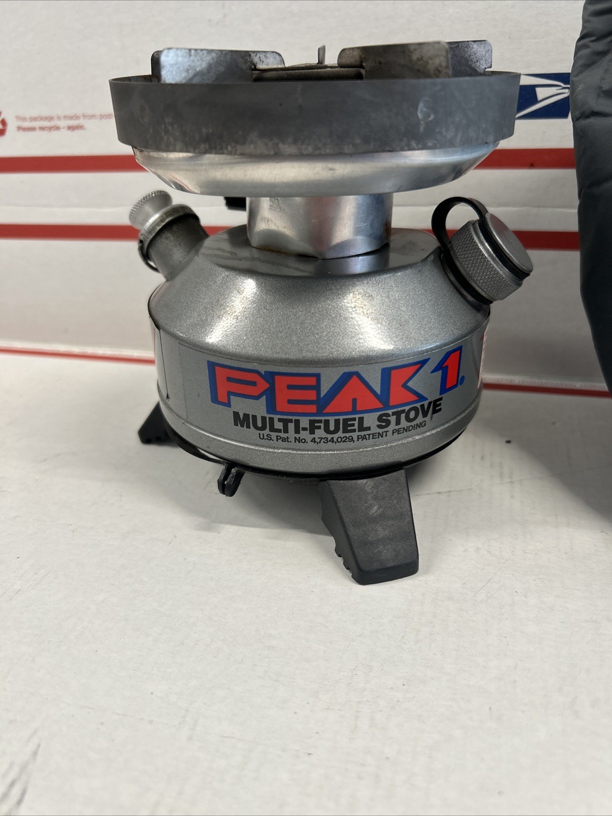 Coleman USMC Peak 1 550B Multi Fuel Stove w/Case —READ—