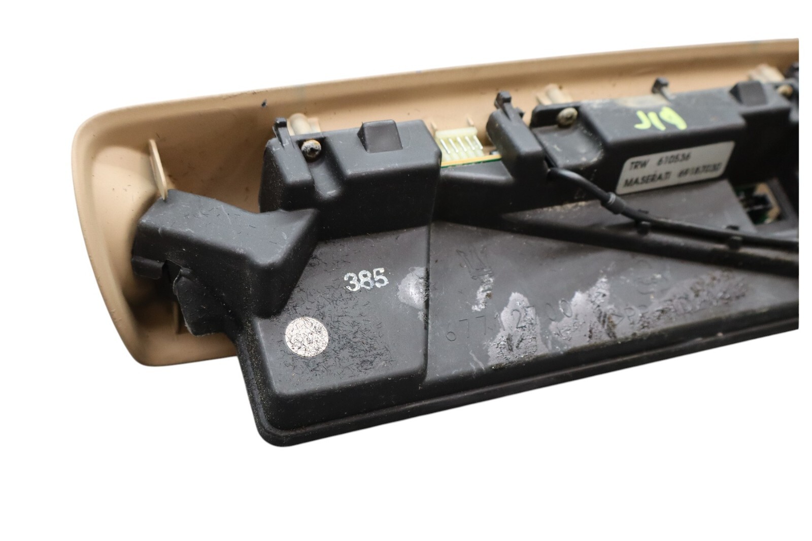 Maserati Quattroporte 2003-2010 Console switch P/N 67712700