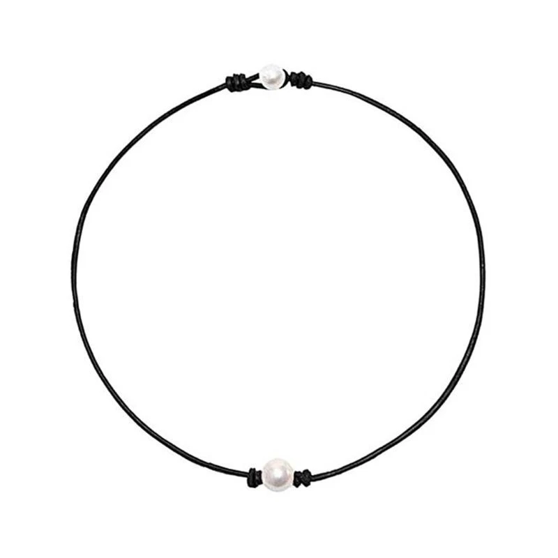 Black string 2024 choker with pearl