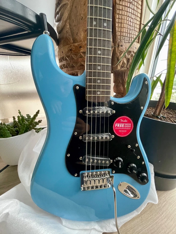 guitare électrique neuve - squier sonic california blue - Photo 2/4
