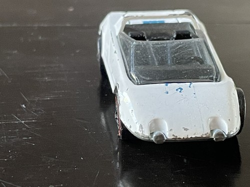 Vintage 1969 Hot Wheels Redline Jack Rabbit Bianco con Interno Nero - Foto 5 di 7