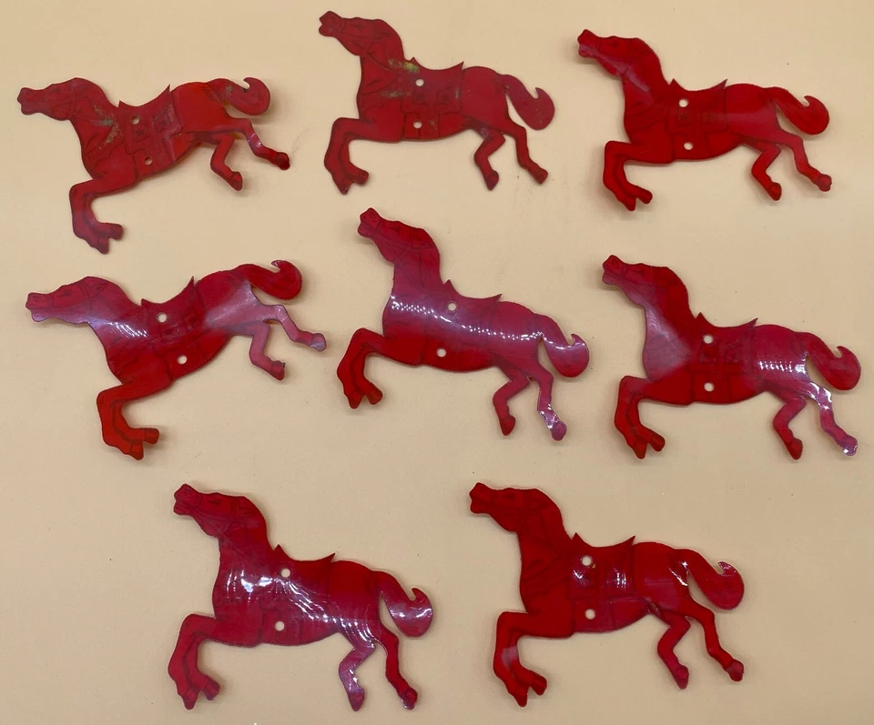 (8) 1949-50 A.C GILBERT ERECTOR SET PLASTIC HORSES WITH TWO (2) HOLES - Image 3 of 4