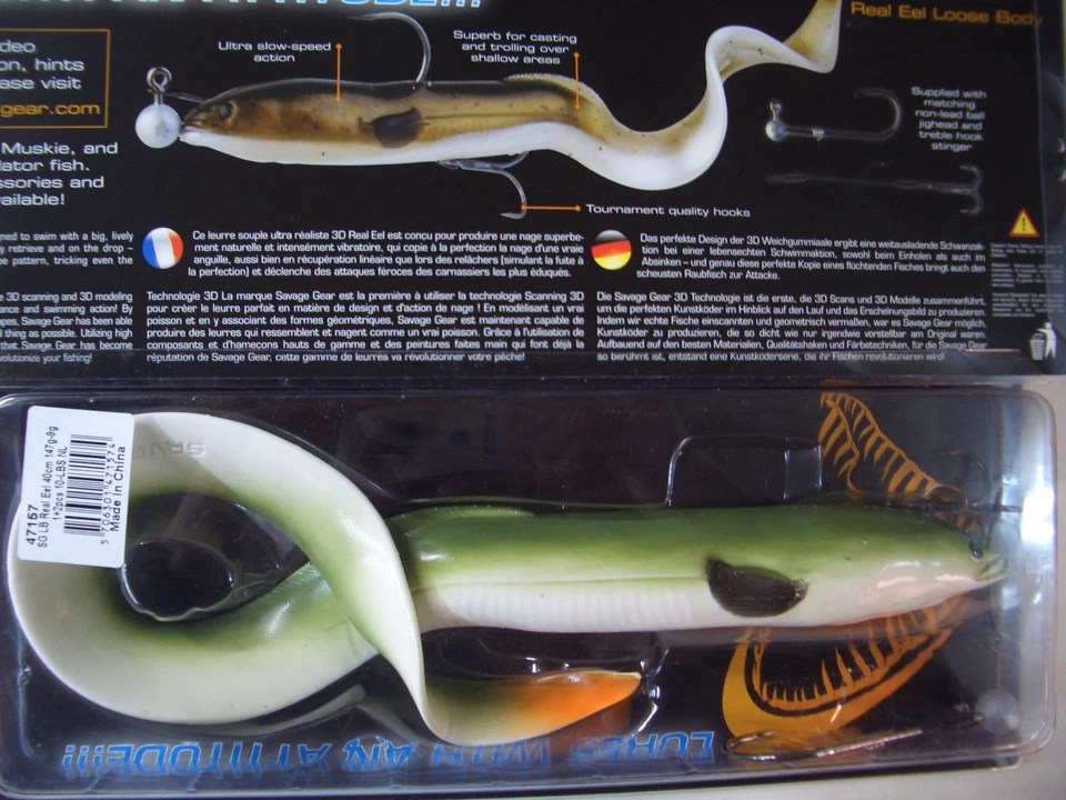 SAVAGEAR Savagegear Gummiaal Eel Aal 40cm 147g+9g LBS inkl.Stringer&Bleikopf