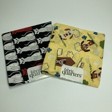 Dogs Cats Fat Quarter Fabric Lot of 2 Novelty 18x21 in 100 Cotton Crafts Sewing