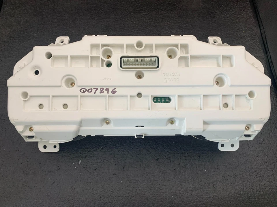 * 速度表仪表盘仪表板 2004 2005 丰田 Sienna 106,440 英里 — 第 2/3 张图片