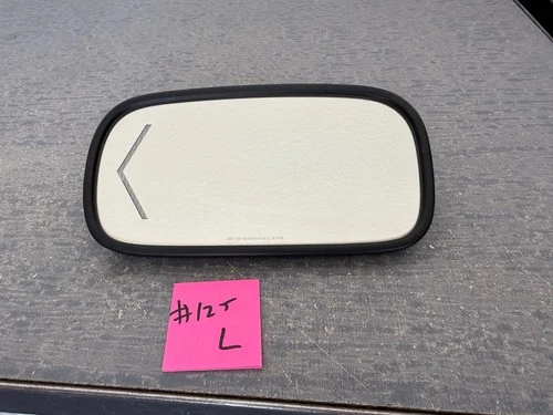 2009-2011 Cadillac DTS OEM Left Door Mirror Glass HEATED + SIGNAL ONLY  #125