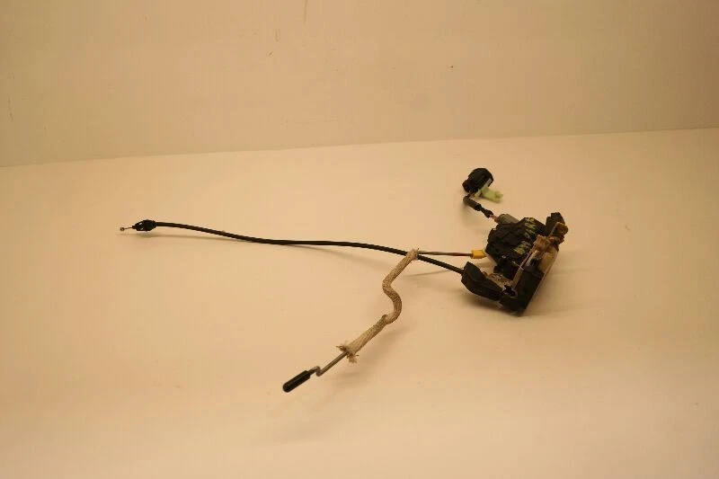 Actuador de bloqueo delantero derecho pasajero Lincoln Aviator 2003-2004 Foto 2 de 4