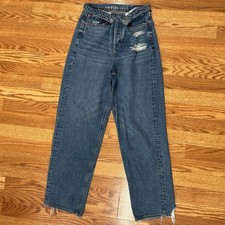 American Eagle Women 6 Short Mom Jeans Distressed Button Fly High Rise 90s