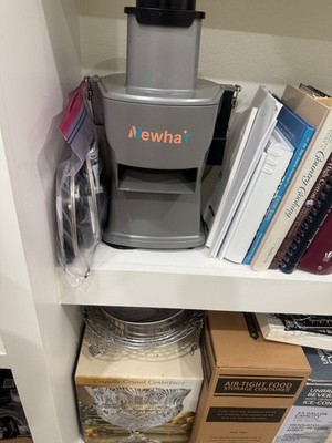 Food processor/commercial vegetable chopper. Newhai 4 in 1 Used maybe 3 times