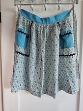 Vintage Blue Floral Half Apron Handmade with Pockets Cottage Farmhouse Retro
