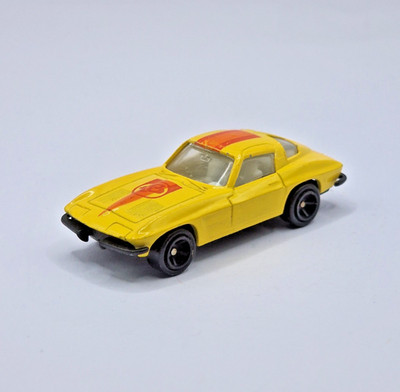 WELLY 1963 Corvette C2 Split Window 1:64 Gelb Sting Ray Modell Auto Coupe