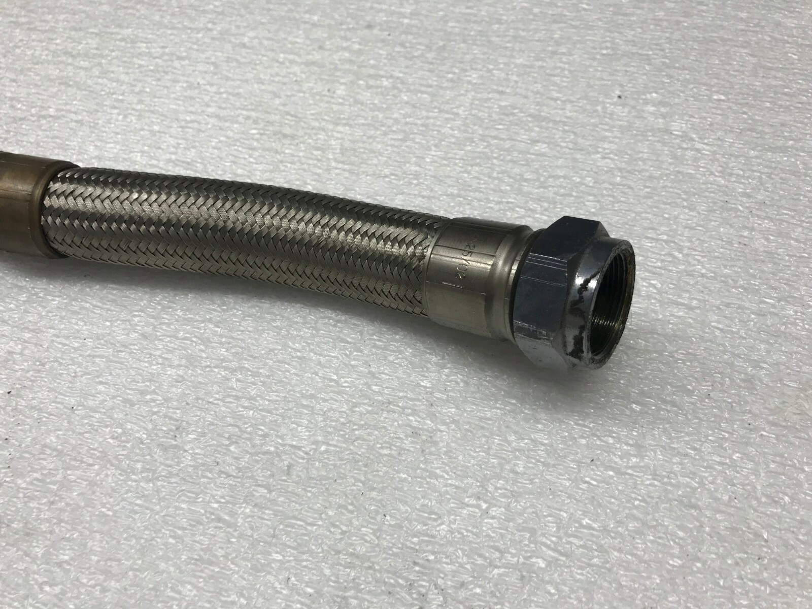 LAMBORGHINI MURCIELAGO COUPE UPPER OIL TANK LINE PIPE HOSE OEM 07M115689