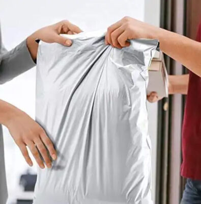 200 Stück Weiße Poly-Versandtaschen – 24 X 24 Z Produktbild-Vorschau 5