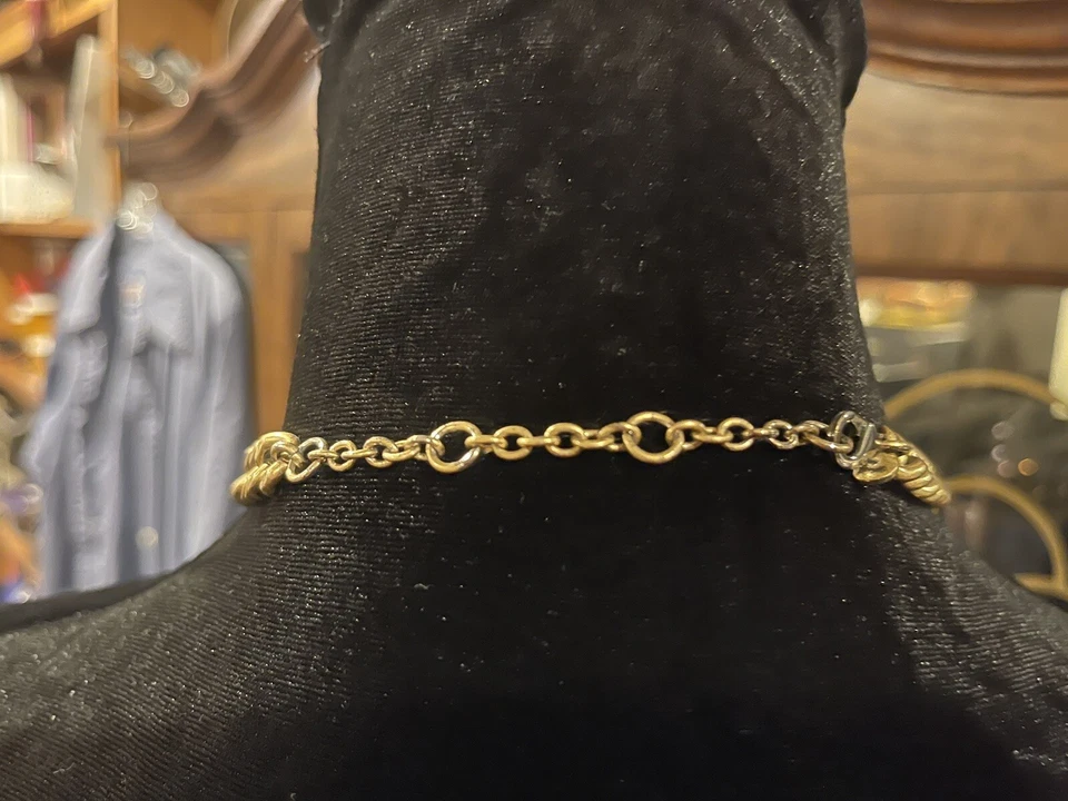 Stunning J.Crew Dune Brûlée Necklace Golden Amber & Iridescent, Gold Tone - Image 3 of 4