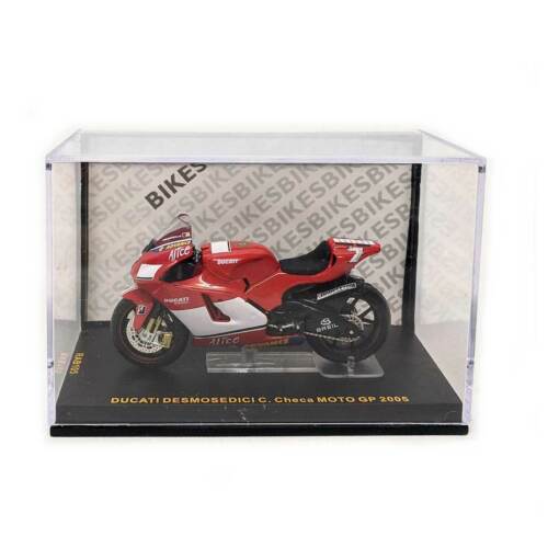 IXO Models Motorcycles: DUCATI Desmosedici #7 C. Checa MotoGP 2005 1/24  Scale