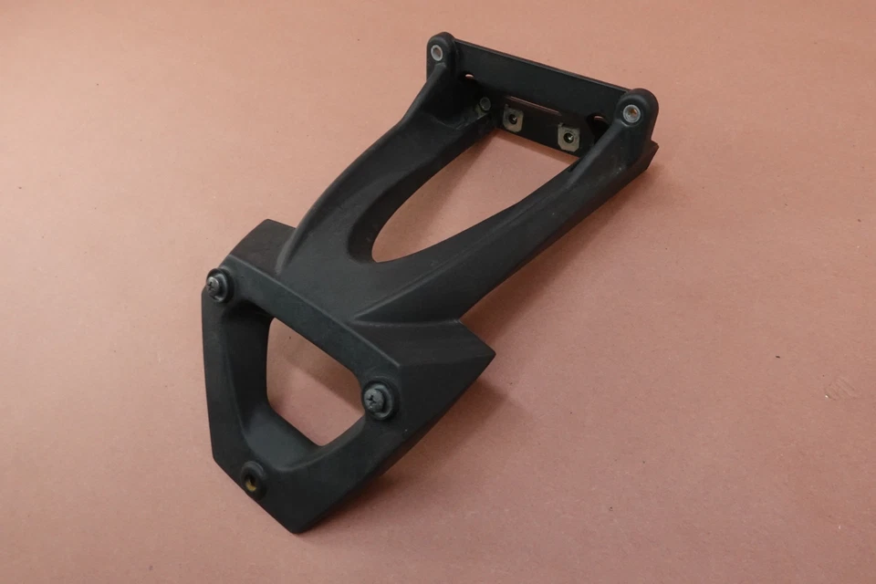 Soporte guardabarros matrícula trasera BMW F800ST F800 2006-2012 Foto 2 de 4