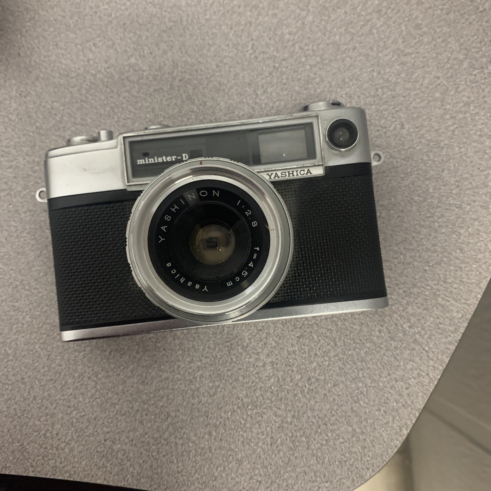 Yashica Minister D 35mm Rangefinder Camera w/ Yashica Lens