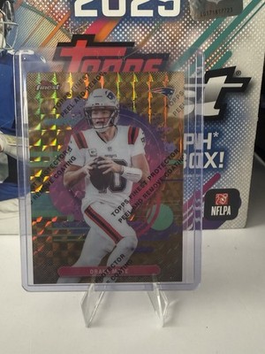 2025 Topps Finest NFL #142 Drake Maye GOLD UC /25 Finest Performance - Patriots