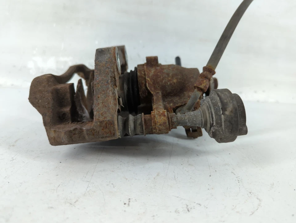 2011-2014 福特 Edge 后乘客右制动卡钳 VNPXV — 第 3/4 张图片