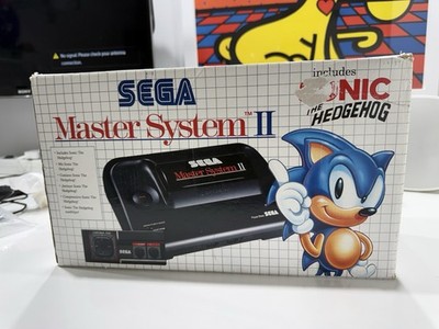 Sega Master System 2 Schwarz Konsole Sonic Built in Edition OVP mit Controller 
