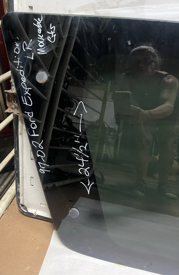 Ford Expedition 1997-2002 conductor cuarto trasero izquierdo ventana vidrio móvil Foto 3 de 4