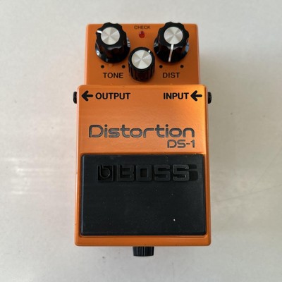 BOSS DS-1 Distortion Guitar Effects Pedal used