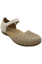 Earth Leather Perforated Mary-Janes Brynn Cream/Bone